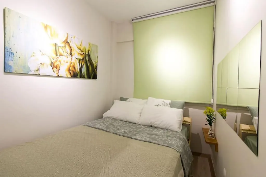 Fully Renovated 2Br Flat In Prime Location At Moda Istanbul Apartment